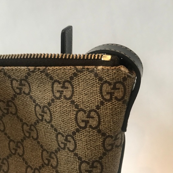 SOLD Gucci GG Canvas Tattoo Heart Shoulder Bag - Picture 9 of 10